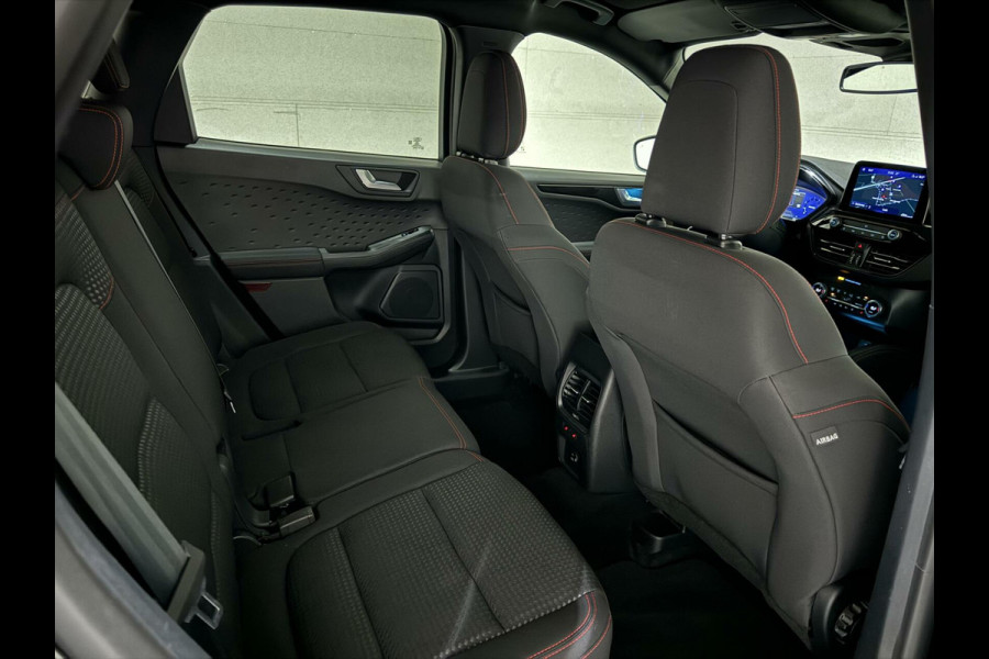 Ford Kuga 1.5 EcoBoost ST-Line Virtual CarPlay Winterpakket Camera Trekhaak.