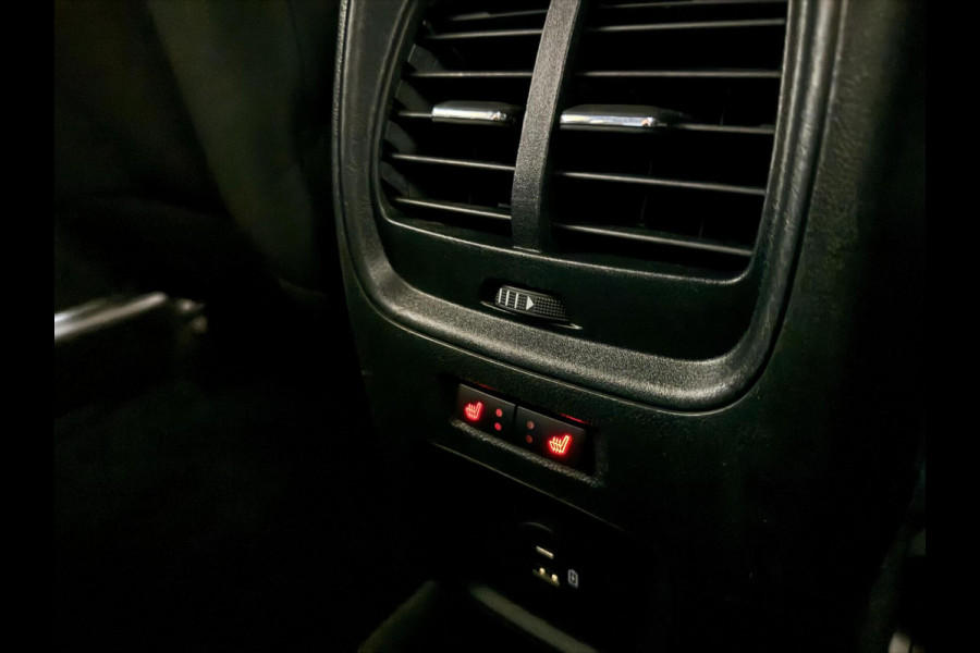 Ford Kuga 1.5 EcoBoost ST-Line Virtual CarPlay Winterpakket Camera Trekhaak.