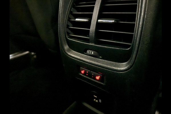 Ford Kuga 1.5 EcoBoost ST-Line Virtual CarPlay Winterpakket Camera Trekhaak.