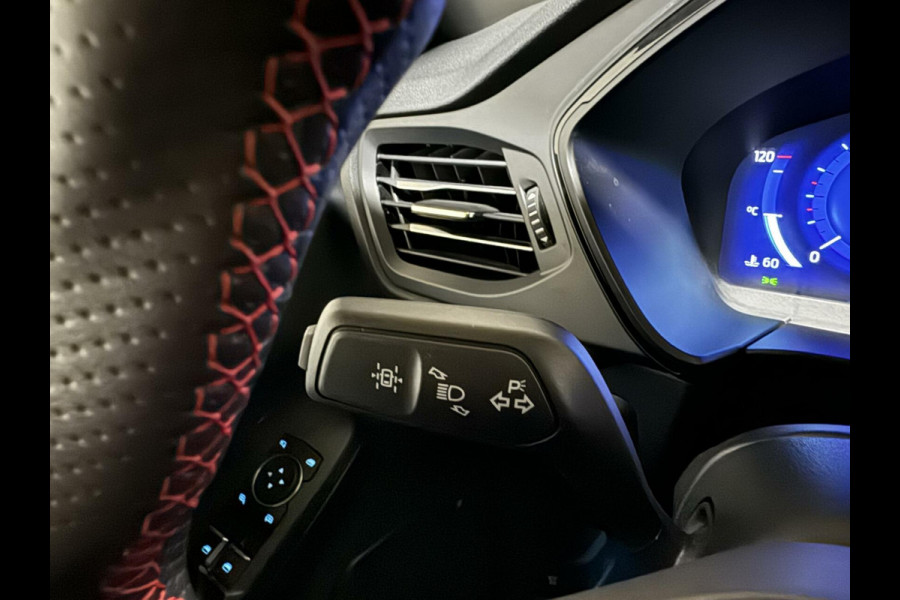 Ford Kuga 1.5 EcoBoost ST-Line Virtual CarPlay Winterpakket Camera Trekhaak.