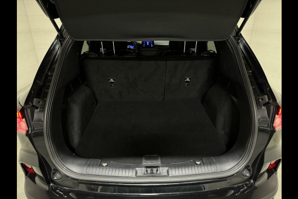 Ford Kuga 1.5 EcoBoost ST-Line Virtual CarPlay Winterpakket Camera Trekhaak.
