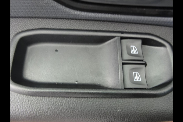 Renault Express 1.5 dCi ( Kangoo zustermodel ) + AIRCO GROOT NAVI SCHERM SCHUIFDEUR CRUISE CONTROL