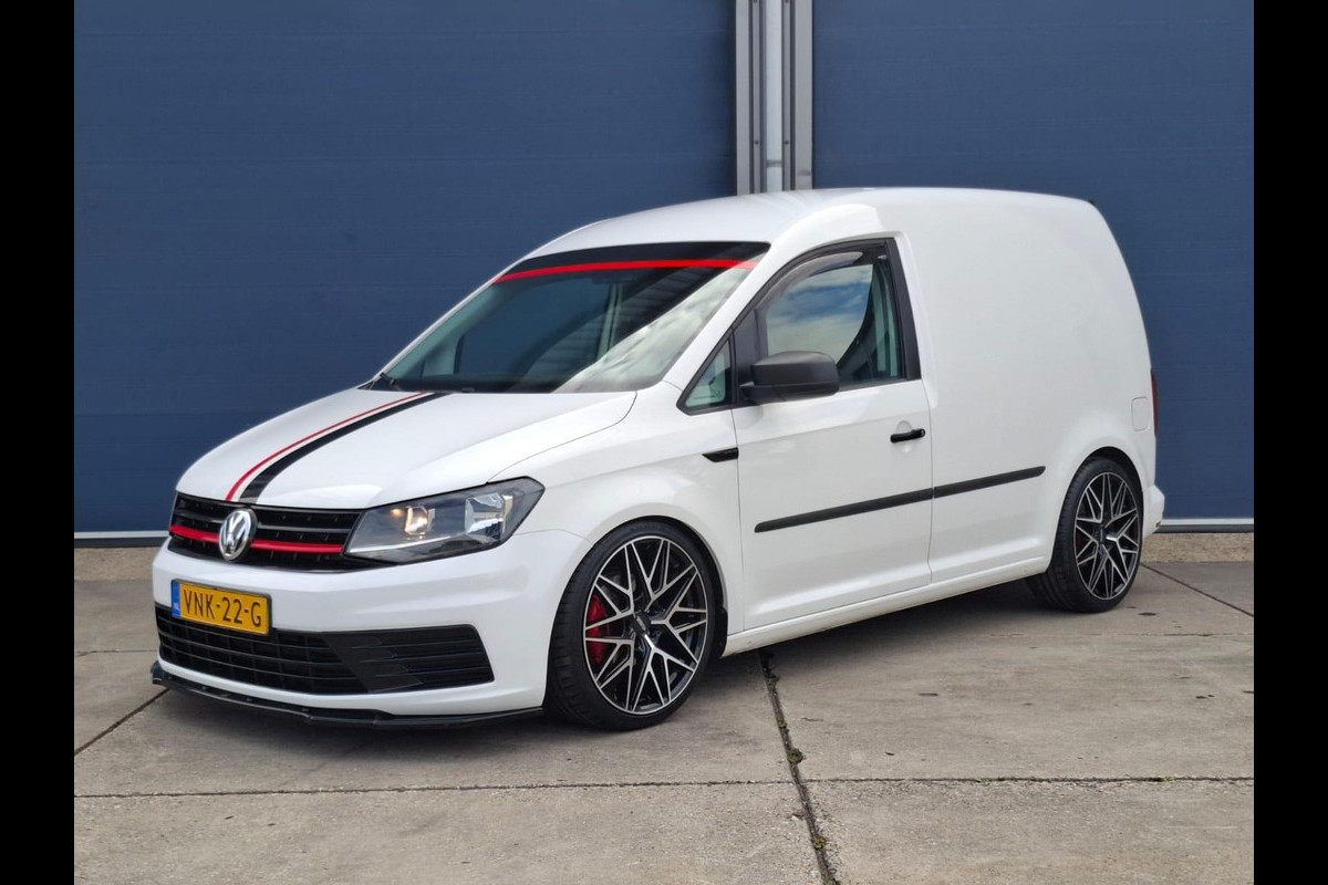 Volkswagen Caddy 2.0 TDI L1H1 BMT Exclusive Edition VERLAAGD / AIRCO / CRUISE CONTROLE / EURO 6 / NAVI Volkswagen Caddy 2.0 TDI L1H1 BMT Exclusive Edition VERLAAGD / AIRCO / CRUISE CONTROLE / EURO 6 / NAVI