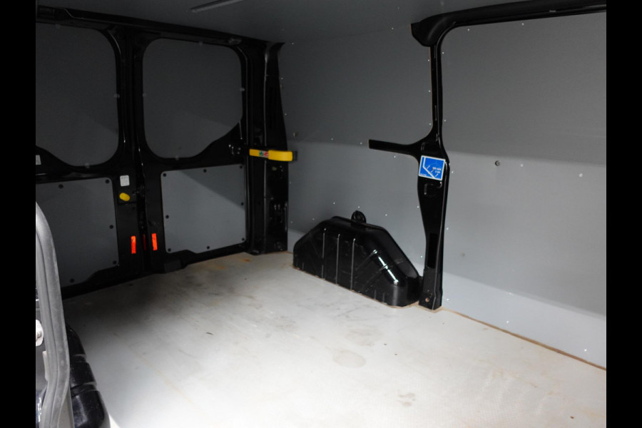 Ford Transit Custom 131pk Automaat L1H1 Trend Airco Cruise control  Parkeersensoren Euro6