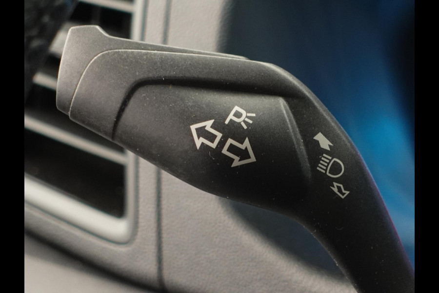 Ford Transit Custom 131pk Automaat L1H1 Trend Airco Cruise control  Parkeersensoren Euro6