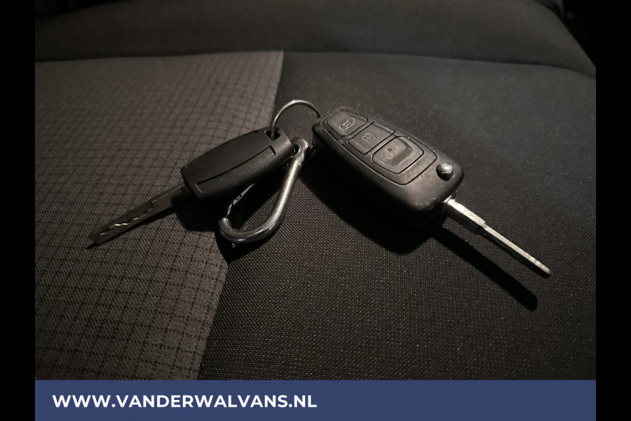 Ford Transit 2.0 TDCI L2H2 Euro6 Airco | 2450kg Trekhaak | LM velgen | Verwarmde voorruit Dakdragers, Bijrijdersbank