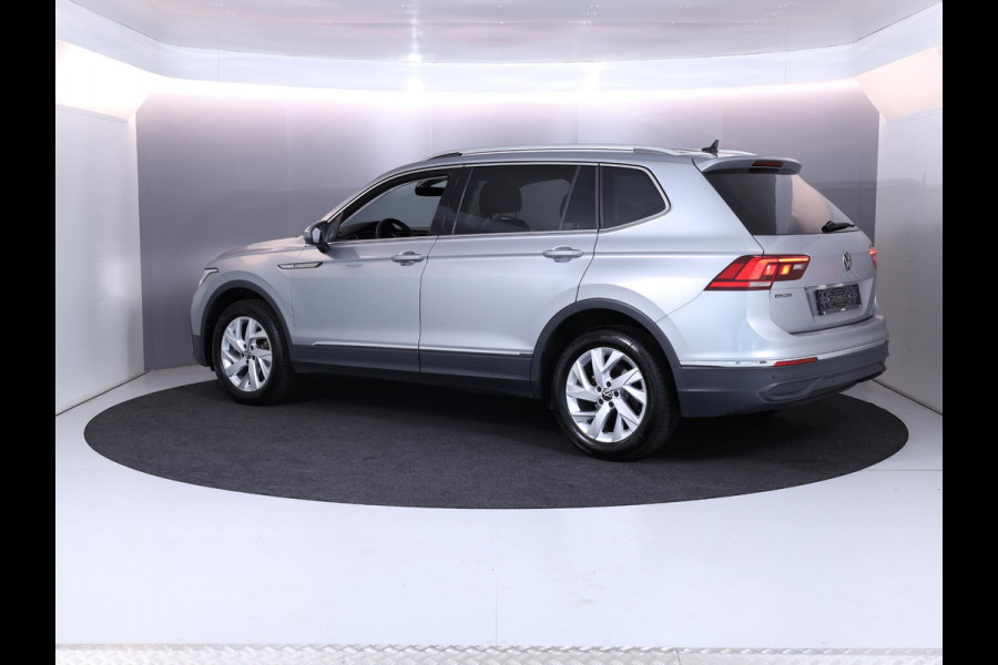 Volkswagen Tiguan Allspace 1.5 TSI Life Business 7p. 150 pk Automaat (DSG) | Navigatie | Parkeersensoren | Adaptieve cruise control | Autom. airco (3 zones) | LED koplampen |