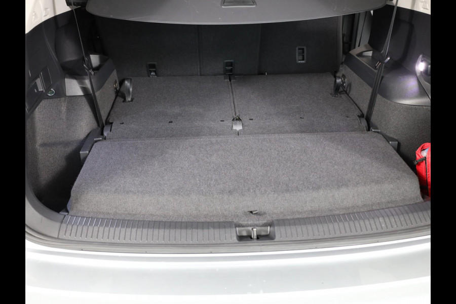 Volkswagen Tiguan Allspace 1.5 TSI Life Business 7p. 150 pk Automaat (DSG) | Navigatie | Parkeersensoren | Adaptieve cruise control | Autom. airco (3 zones) | LED koplampen |