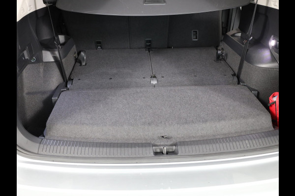 Volkswagen Tiguan Allspace 1.5 TSI Life Business 7p. 150 pk Automaat (DSG) | Navigatie | Parkeersensoren | Adaptieve cruise control | Autom. airco (3 zones) | LED koplampen |