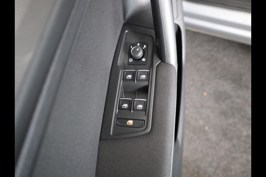 Volkswagen Tiguan Allspace 1.5 TSI Life Business 7p. 150 pk Automaat (DSG) | Navigatie | Parkeersensoren | Adaptieve cruise control | Autom. airco (3 zones) | LED koplampen |