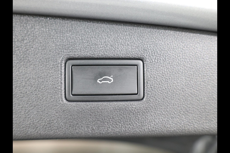 Volkswagen Tiguan Allspace 1.5 TSI Life Business 7p. 150 pk Automaat (DSG) | Navigatie | Parkeersensoren | Adaptieve cruise control | Autom. airco (3 zones) | LED koplampen |