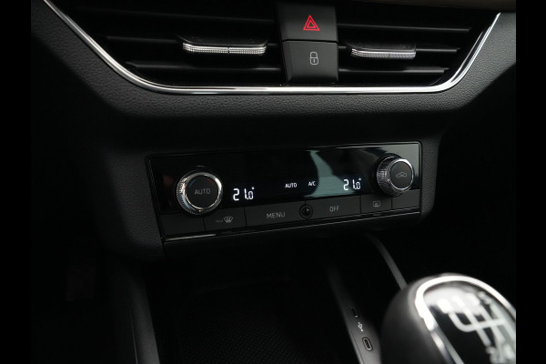 Škoda Kamiq 1.0 TSI 110pk Style Camera Keyless Clima 18'' Lm Velgen 244
