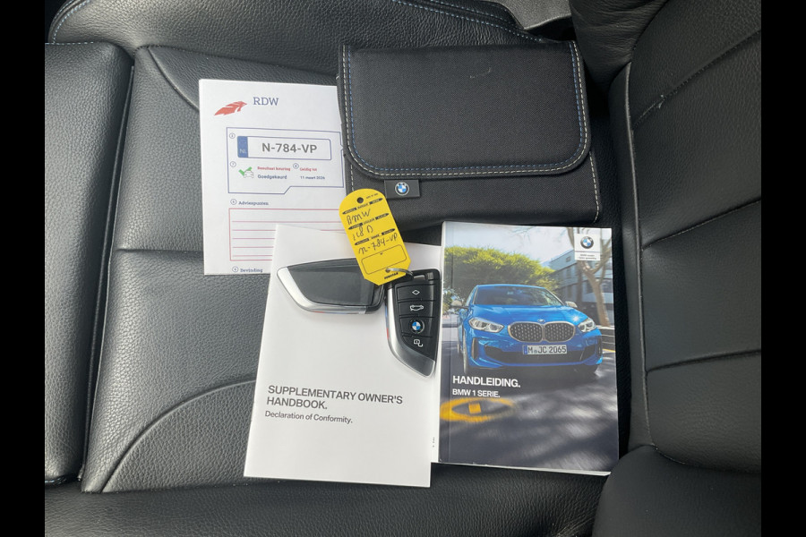 BMW 1-serie 118d Business M-Sport Trekhaak Leder Carplay Sfeerverl Led Voll.Onderhouden!