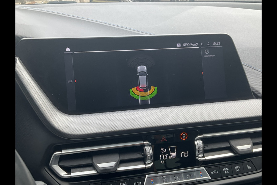 BMW 1-serie 118d Business M-Sport Trekhaak Leder Carplay Sfeerverl Led Voll.Onderhouden!