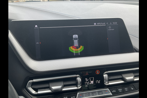 BMW 1-serie 118d Business M-Sport Trekhaak Leder Carplay Sfeerverl Led Voll.Onderhouden!