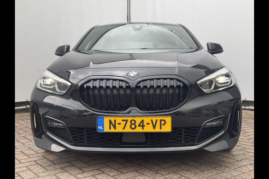 BMW 1-serie 118d Business M-Sport Trekhaak Leder Carplay Sfeerverl Led Voll.Onderhouden!