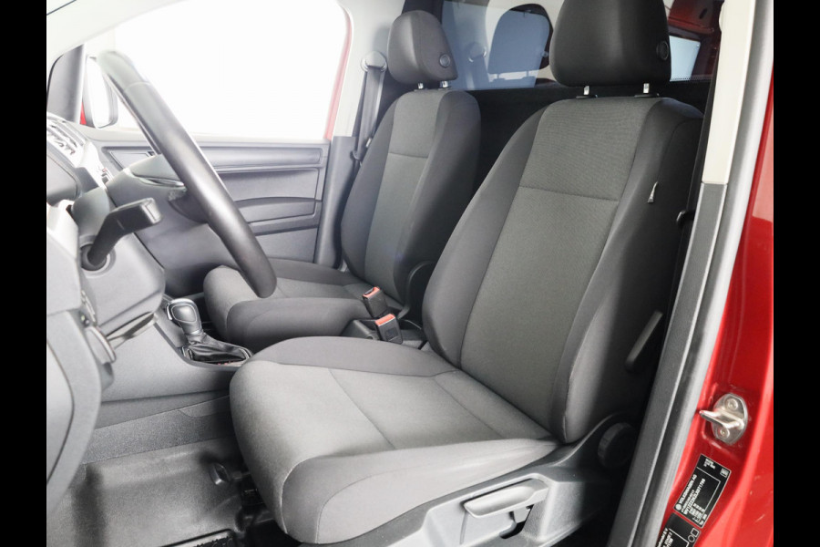 Volkswagen Caddy 2.0 TDI L1H1 BMT C-Edition AUTOMAAT | PDC | LMV
