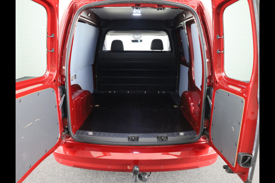 Volkswagen Caddy 2.0 TDI L1H1 BMT C-Edition AUTOMAAT | PDC | LMV