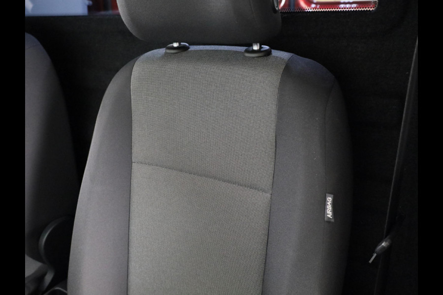 Volkswagen Caddy 2.0 TDI L1H1 BMT C-Edition AUTOMAAT | PDC | LMV