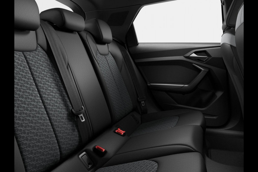 Audi A1 Sportback 30 TFSI epic 116pk S-tronic | Navigatie | Sportstoelen | Climatronic | 17 inch lichtmetalen velgen