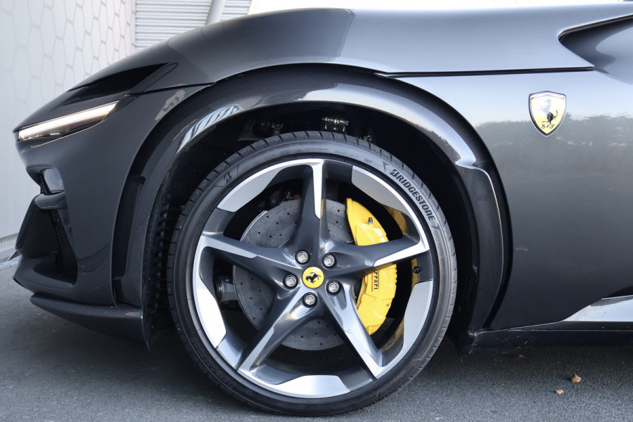 Ferrari Purosangue 6.5 V12 | NEW | NO REGISTRATION | 135K OPTIONS | CARBON WHEELHOUSE, R+F DIFFUSERS, UNDERDOOR, MIRRORS, DOORPANELS, KICKPLATE, CE MASSAGE REAR SEATS | FULL LEATHER PACK | DIGITAL REAR VIEW CAMERA | PRIVACY GLASS | REAR SEATS COOLED/HEATED | BURMESTER HIGH END AUDIO | ACTIVE MATRIX LED HEADLIGHTS | VAT REF. |
