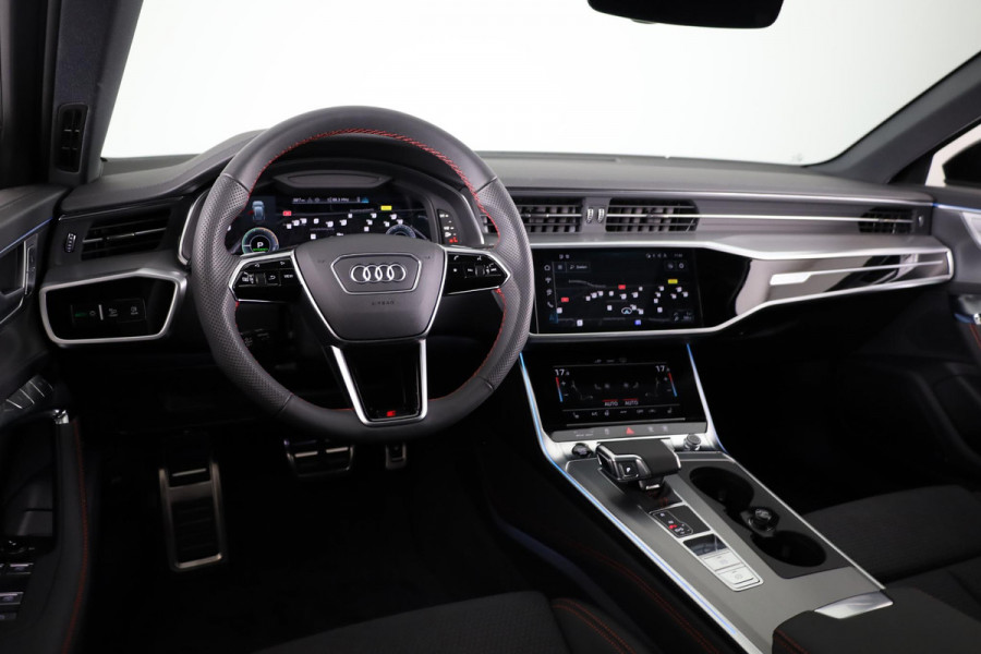 Audi A6 Avant 50 TFSI e quattro S edition Competition panoramadak, comfortsleutel, B&O soundsysteem, leder interieur