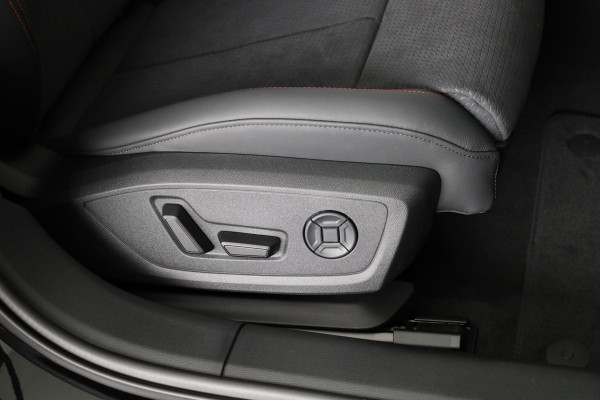 Audi A6 Avant 50 TFSI e quattro S edition Competition panoramadak, comfortsleutel, B&O soundsysteem, leder interieur