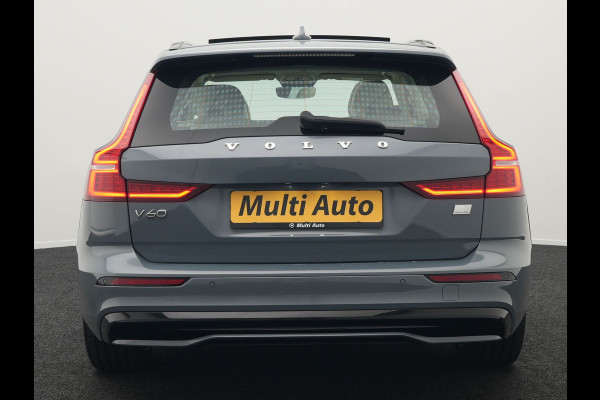 Volvo V60 T8 AWD Plus Dark Plug In Hybrid Thunder Grey 390pk Dealer O.H. Long Range PHEV | Panodak | Lederen Sportstoelen Memory | Pilot Assist | Google Assistant | Adaptive Cruise | Harman Kardon | Camera | Apple Carplay | Stoel & Stuurverwarming |