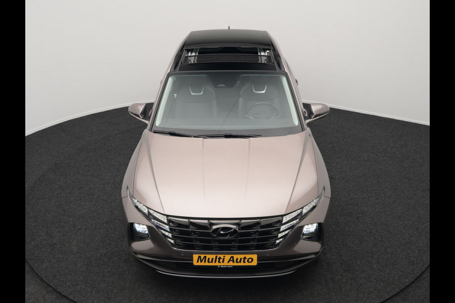 Hyundai Tucson 1.6 T-GDI Premium 4WD Plug In Hybrid 265pk Dealer O.H. PHEV | Panodak | Trekhaak Afneembaar | Adaptive Cruise | Lederen Sportstoelen Memory & Ventilatie | Krell Audio | Stoel & Stuurverwarming | Navigatie | Apple Carplay | Camera | Virtual |