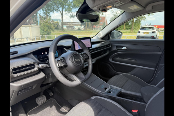 Jeep Avenger Longitude 54 kWh | Navi | Carplay | Stoelverwarming |
