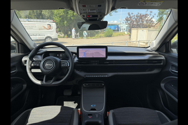 Jeep Avenger Longitude 54 kWh | Navi | Carplay | Stoelverwarming |