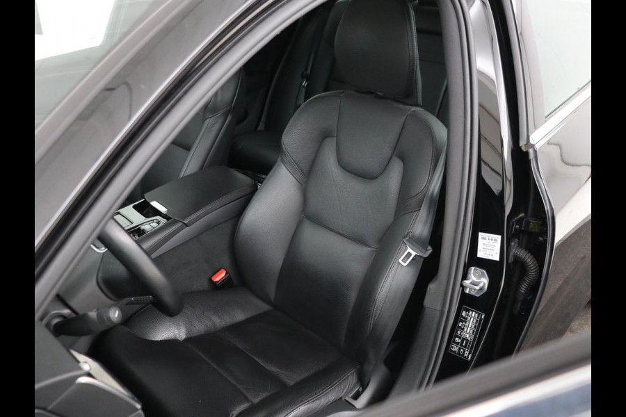 Volvo V60 2.0 T8 Recharge AWD Inscription | Leder | Stoelverwarming | Camera | Carplay | Memory | Adaptive cruise | Keyless | Full LED