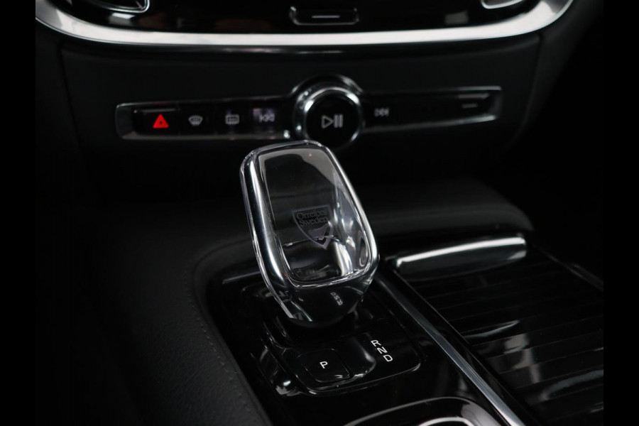 Volvo V60 2.0 T8 Recharge AWD Inscription | Leder | Stoelverwarming | Camera | Carplay | Memory | Adaptive cruise | Keyless | Full LED