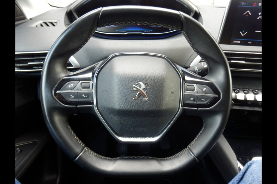 Peugeot 3008 1.2 130pk | BL Prem | Clima | Trekhaak | Leder | Stoelverwarming