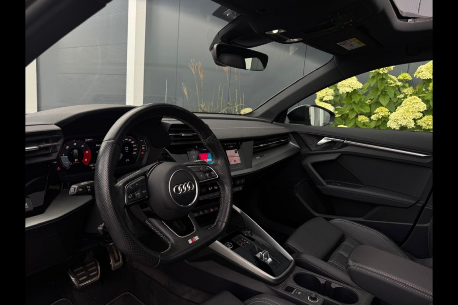 Audi A3 Sportback 35 TDI 3x S Line M22 PANO NAVI CAMERA CLIMATE LEDER SPORTVELGEN