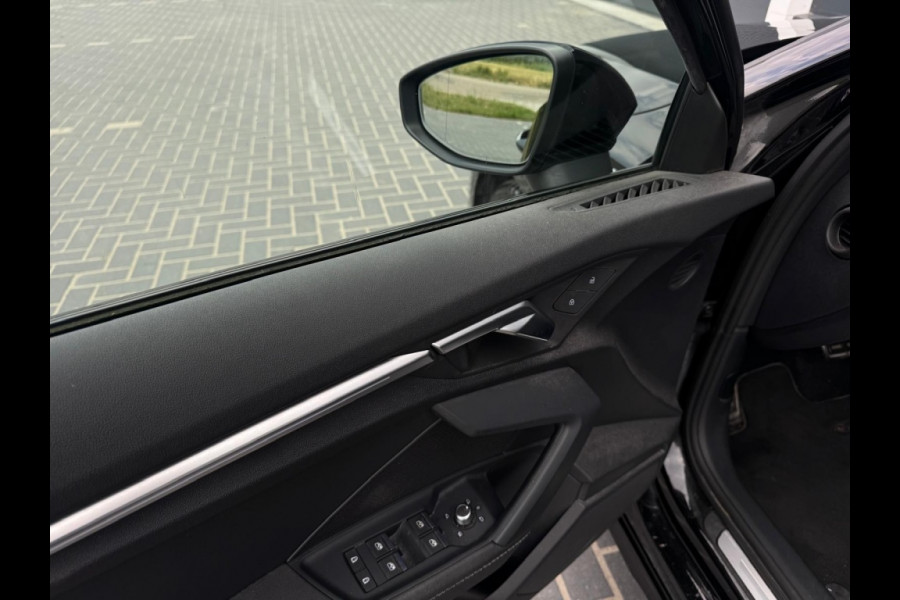 Audi A3 Sportback 35 TDI 3x S Line M22 PANO NAVI CAMERA CLIMATE LEDER SPORTVELGEN