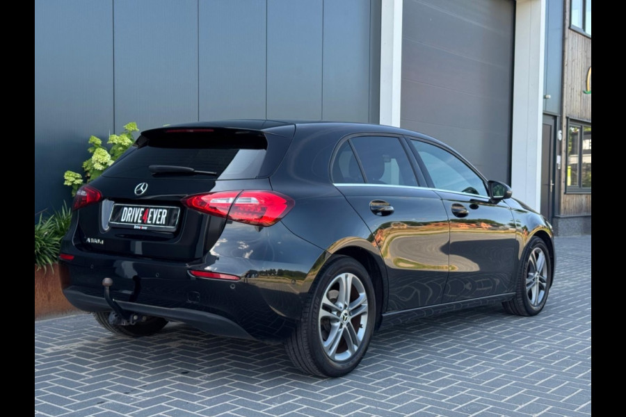 Mercedes-Benz A-Klasse 160 d Premium m20 NAVI WIDESCREEN CAMERA PDC CLIMATE ELEK PAKKET