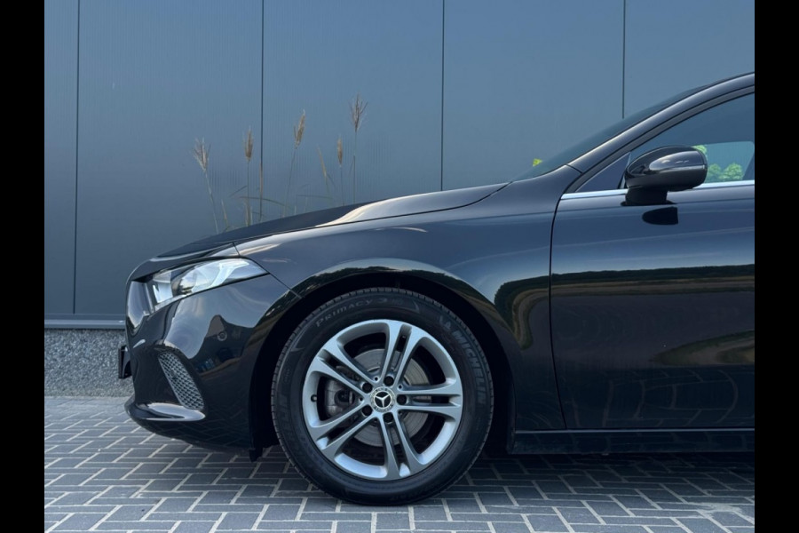 Mercedes-Benz A-Klasse 160 d Premium m20 NAVI WIDESCREEN CAMERA PDC CLIMATE ELEK PAKKET