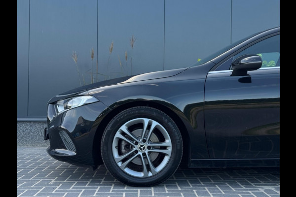 Mercedes-Benz A-Klasse 160 d Premium m20 NAVI WIDESCREEN CAMERA PDC CLIMATE ELEK PAKKET