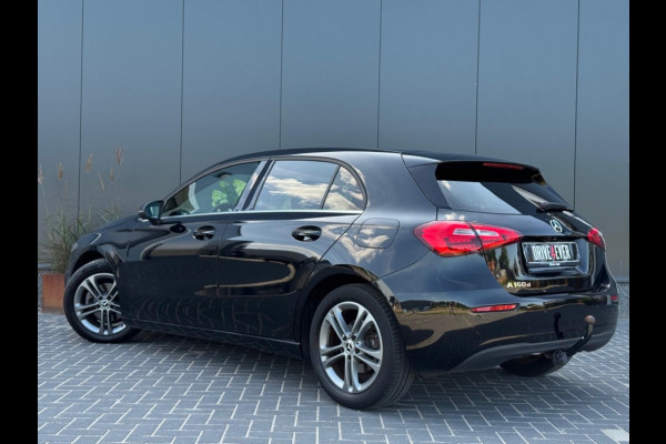 Mercedes-Benz A-Klasse 160 d Premium m20 NAVI WIDESCREEN CAMERA PDC CLIMATE ELEK PAKKET