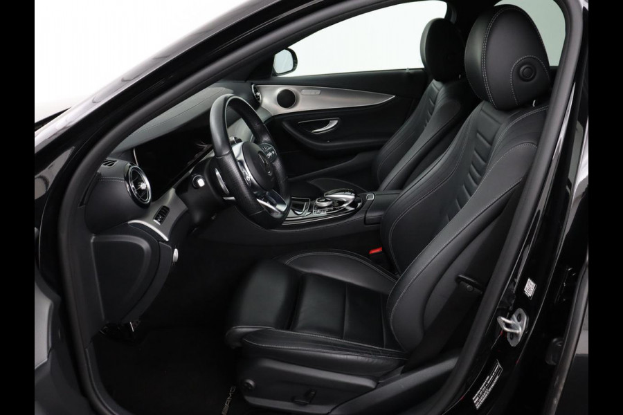 Mercedes-Benz E-Klasse 300de AMG Line | Adaptive cruise | Nappaleder | 360 Camera | Carplay | Stoelverwarming | Sfeerverlichting | Widescreen | Navigatie | Full LED