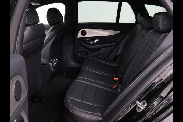 Mercedes-Benz E-Klasse 300de AMG Line | Adaptive cruise | Nappaleder | 360 Camera | Carplay | Stoelverwarming | Sfeerverlichting | Widescreen | Navigatie | Full LED