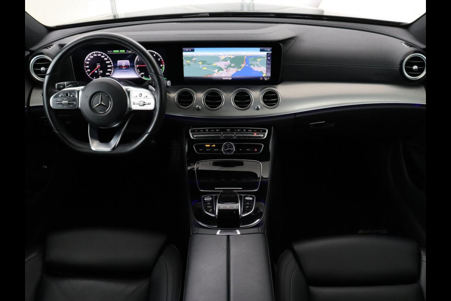 Mercedes-Benz E-Klasse 300de AMG Line | Adaptive cruise | Nappaleder | 360 Camera | Carplay | Stoelverwarming | Sfeerverlichting | Widescreen | Navigatie | Full LED