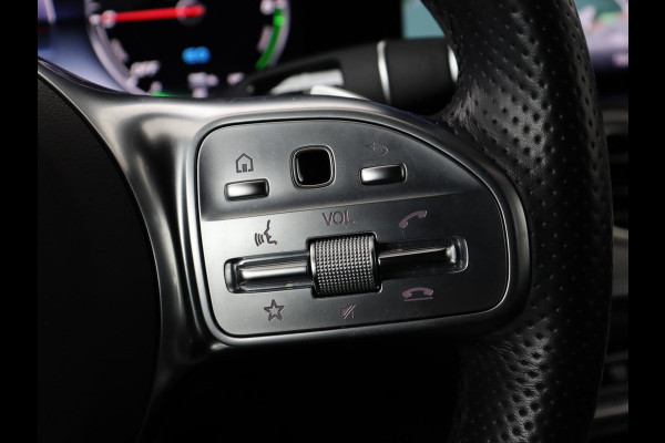 Mercedes-Benz E-Klasse 300de AMG Line | Adaptive cruise | Nappaleder | 360 Camera | Carplay | Stoelverwarming | Sfeerverlichting | Widescreen | Navigatie | Full LED