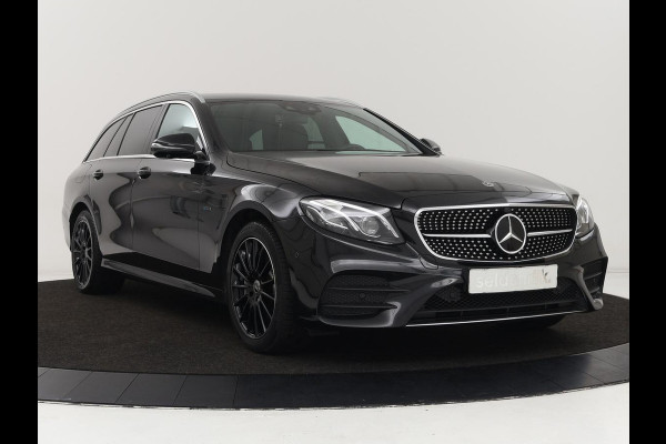 Mercedes-Benz E-Klasse 300de AMG Line | Adaptive cruise | Nappaleder | 360 Camera | Carplay | Stoelverwarming | Sfeerverlichting | Widescreen | Navigatie | Full LED