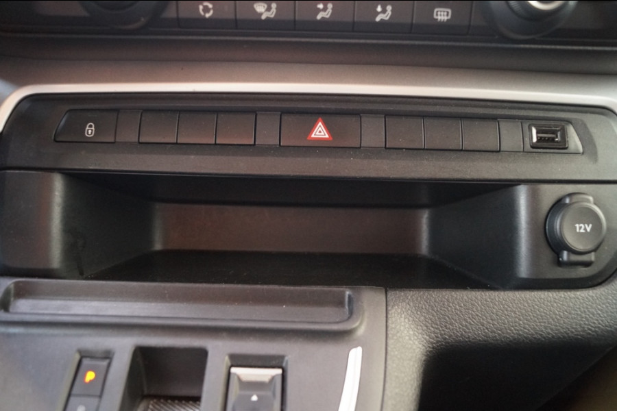 Opel Zafira-e Combi 75kWh 8-persoons -NAVI-AIRCO-PDC-
