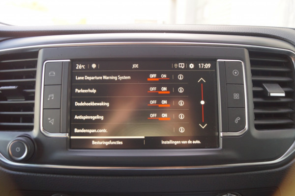 Opel Zafira-e Combi 75kWh 8-persoons -NAVI-AIRCO-PDC-