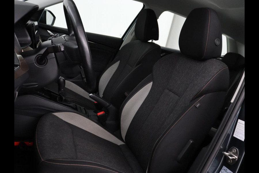 Škoda Kamiq 1.0 TSI Business Edition | Automaat | Stoelverwarming | Trekhaak | Carplay | Navigatie | Virtual Cockpit | Parkeerhulp | Climate control