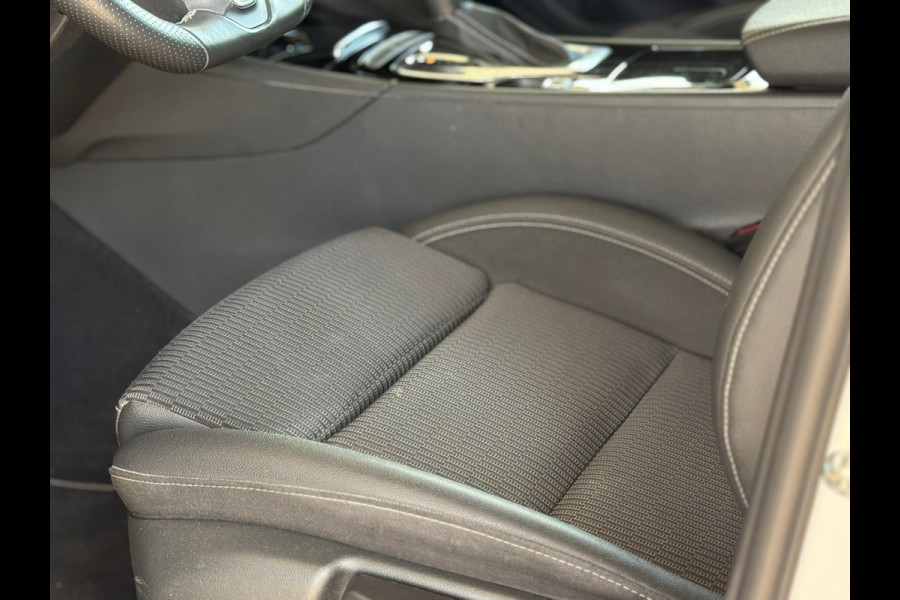 Opel Insignia Grand Sport 1.5 Turbo OPC Executive Schuifdak|HuD|Apple Carplay|Camera