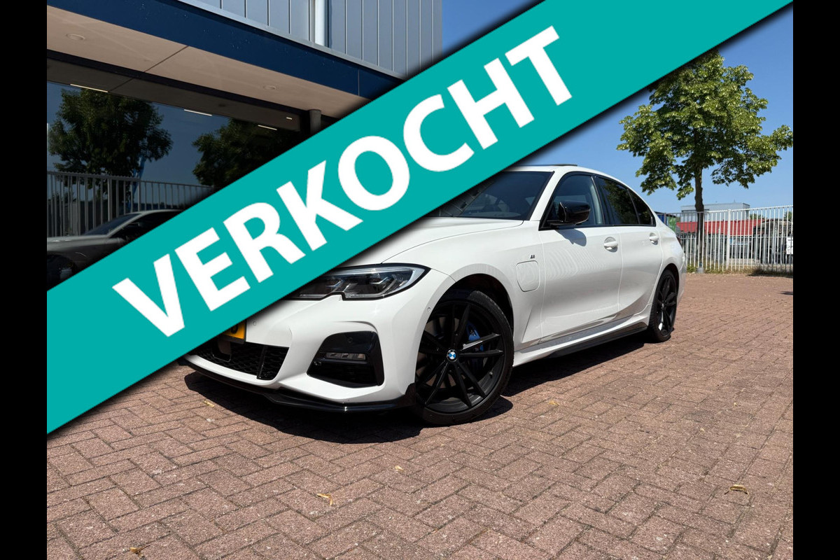 BMW 3-serie 330e | M Performance | Laser | Dak | HUD | Memory BMW 3-serie 330e | M Performance | Laser | Dak | HUD | Memory
